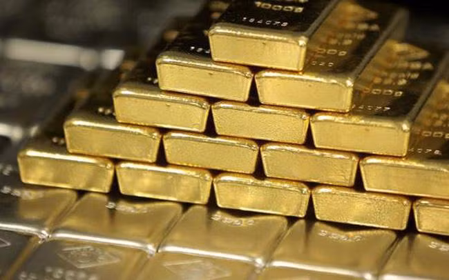 Vàng được chuyên gia đánh giá sẽ phục hồi tuần tới dù xác suất Fed nâng lãi suất lên tới 90%
